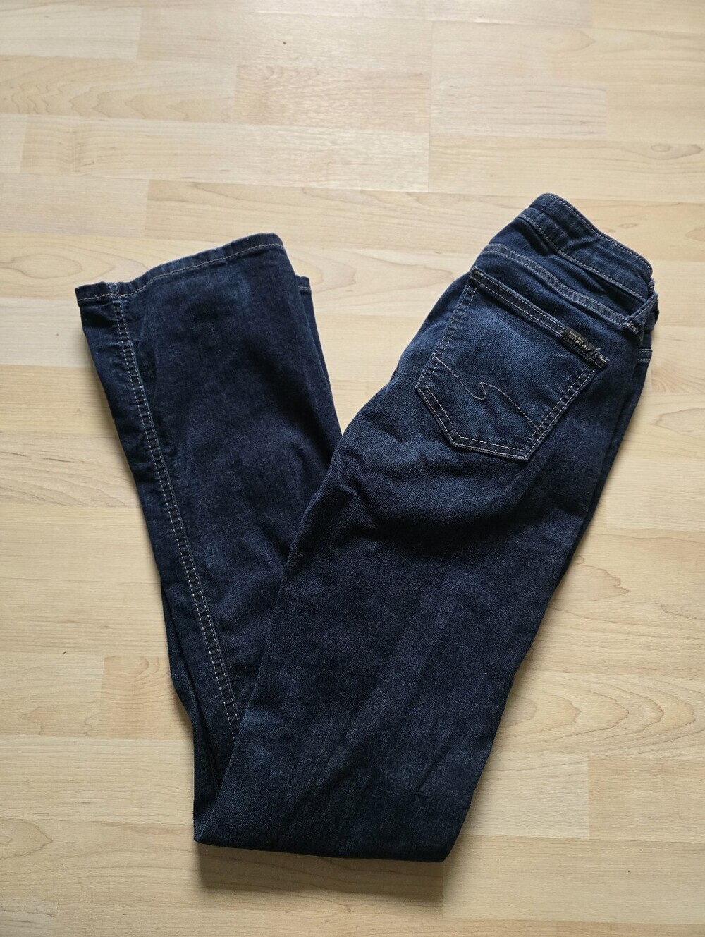 Silver Jeans The Curvy Mid Bootcut Size 4 Length 33